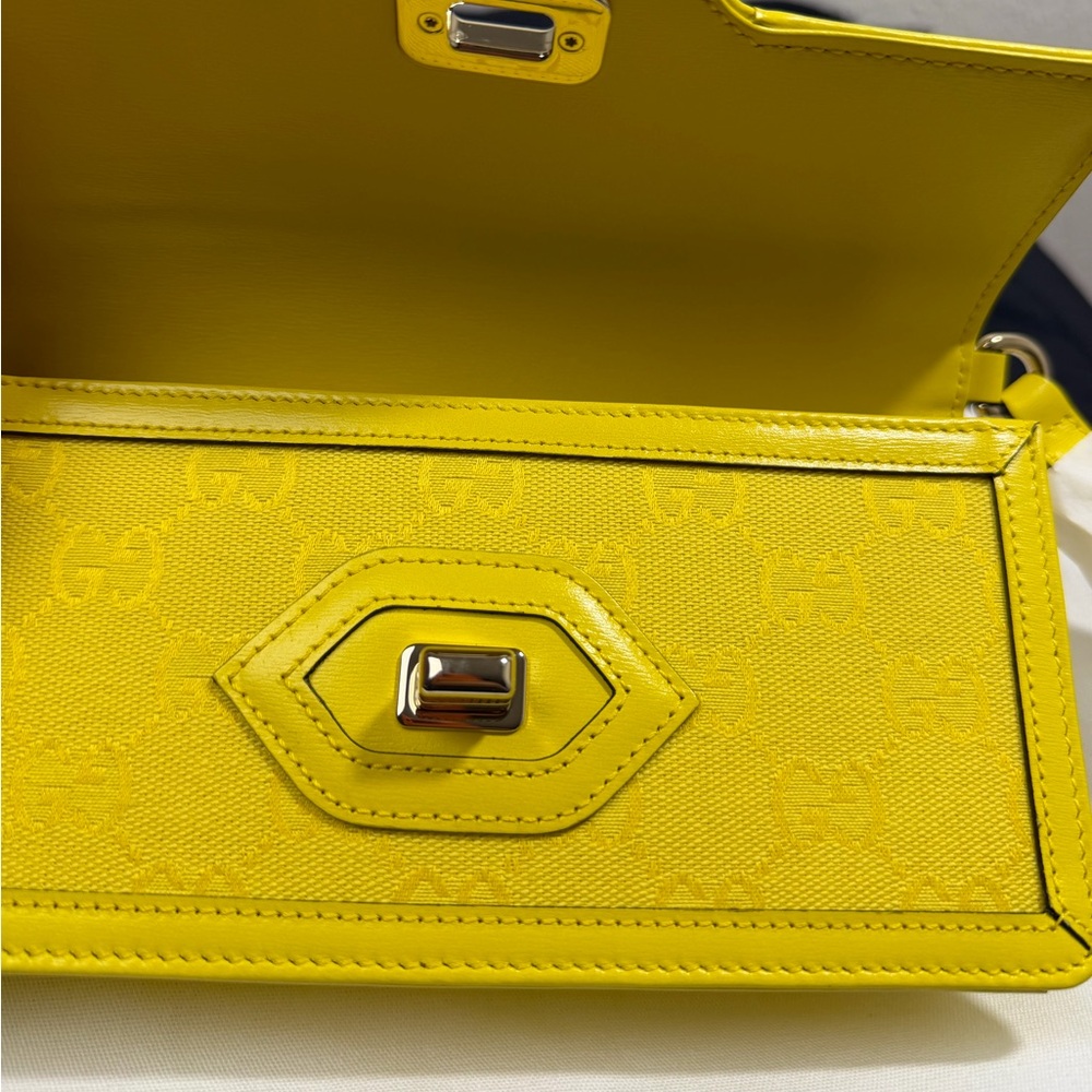 Gucci GG Mini Luce Shoulder Bag - Picture 5 of 10